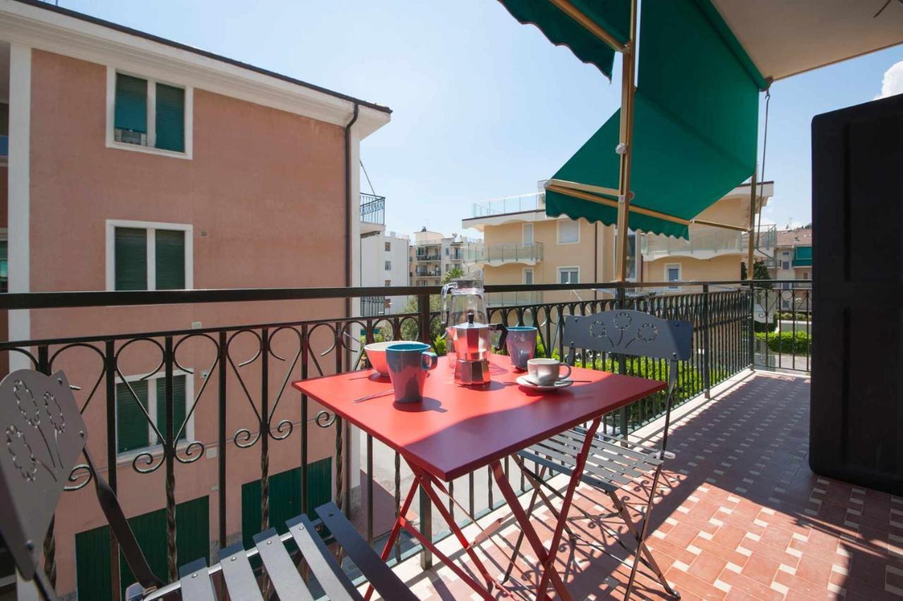Cipriani 5 Rivieraholiday Pietra Ligure Dış mekan fotoğraf