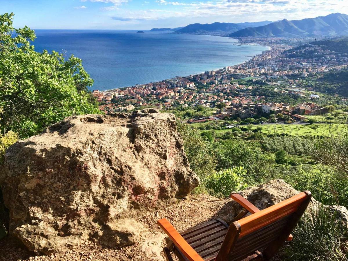 Cipriani 5 Rivieraholiday Pietra Ligure Dış mekan fotoğraf
