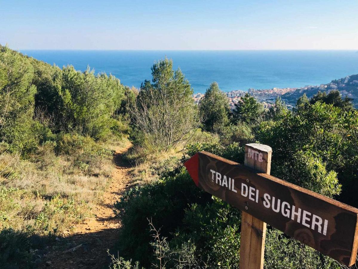 Cipriani 5 Rivieraholiday Pietra Ligure Dış mekan fotoğraf